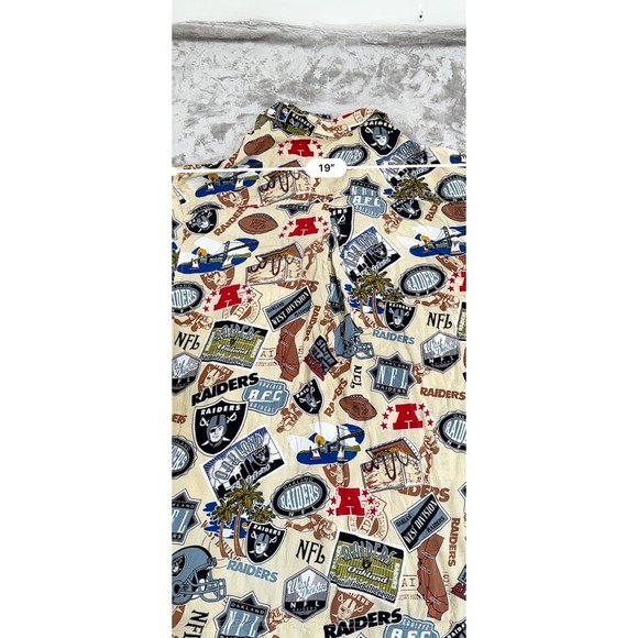 Raiders Oakland Shirt Men's Size Medium Vintage Hawaiian Style Button Up‎ EUC - Picture 6 of 7